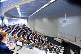 Onderwijs - Collegezaal3