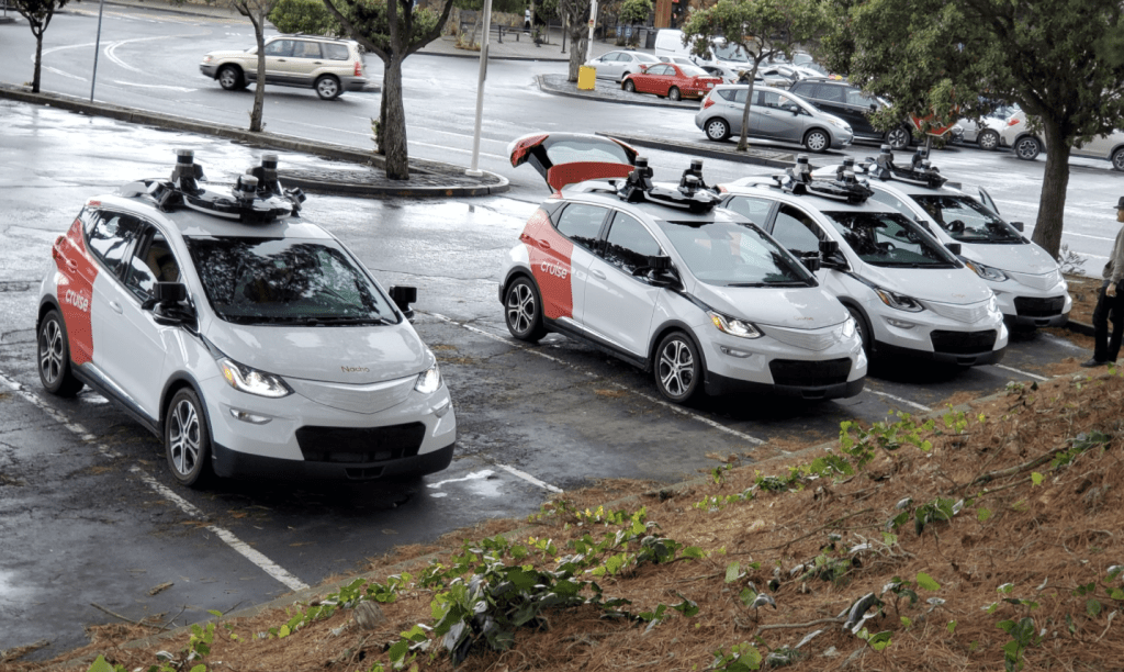 Mijn nieuwste blog laat je meerijden in autonome auto's in San Francisco en Shenzen. Maar de eerste taxi's zonder bestuurders zijn geen onverdeeld succes.  